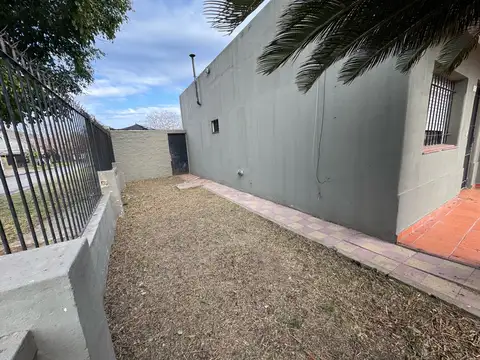 Casa en Venta con 5 cocheras