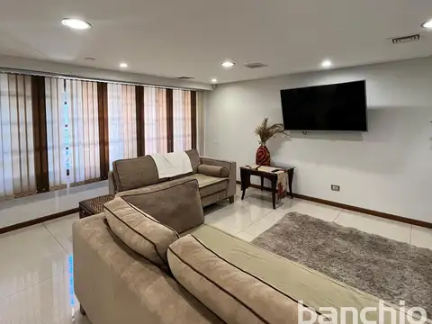 Casa en Venta en Arroyito, USD 270.000