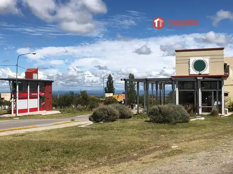 Fabuloso Lote Comercial