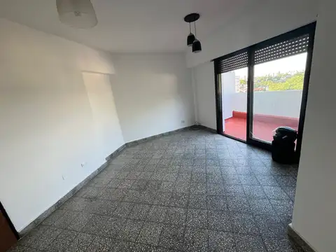 Miguel Calixto Del Corro 100, Piso 7