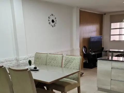 En venta hermoso duplex familiar con pileta en Oro Verde