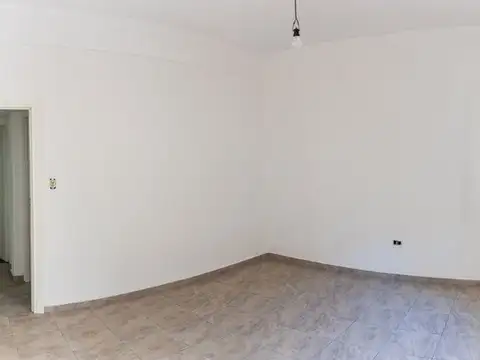 Depto Tipo Casa en Venta 54 años