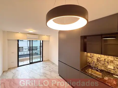 Departamento en Alquiler en Flores, $ 650.000