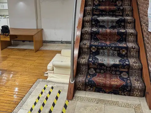 Departamento 6 ambientes con 2 baños