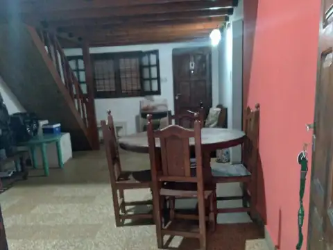 Casa en Alquiler de 3 dormitorios