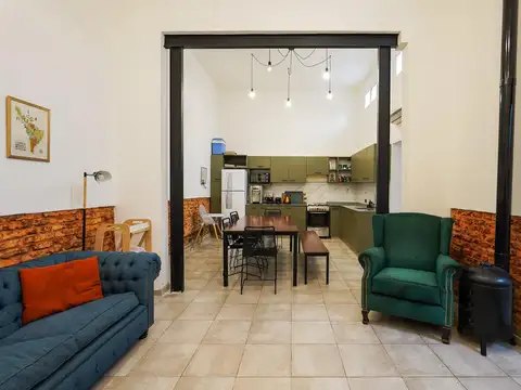 Charlone 1300