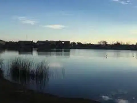 Oportunidad Lote a Laguna - Cantón Norte
