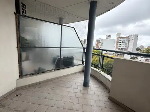 Departamento en Luis Agote