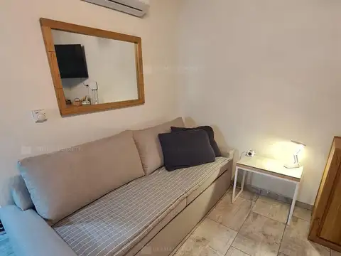 Casa en Alquiler Temporal con 2 cocheras
