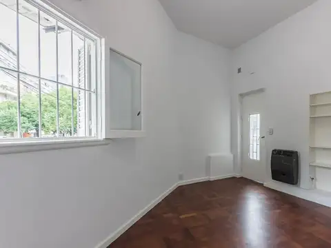 Depto Tipo Casa 2 ambientes con 1 baño