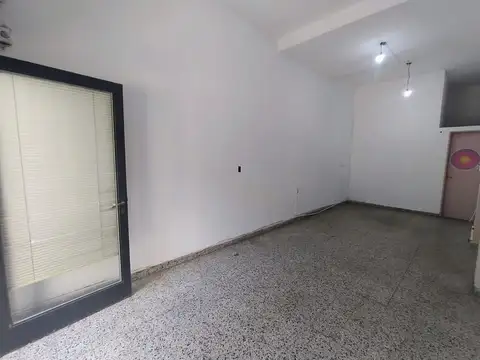 Local en Venta 52 años