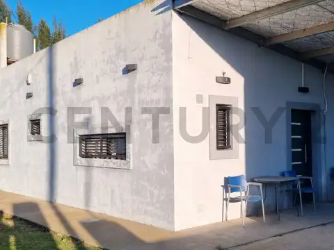 Casa 3 ambientes con 1 baño