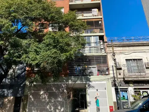 Departamento 3 Ambientes en Venta en Av Directorio