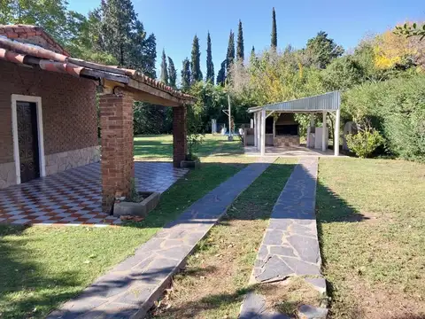 VENTA LOTE CON PILETA Y CASA REFACCIONAR DEL VISO