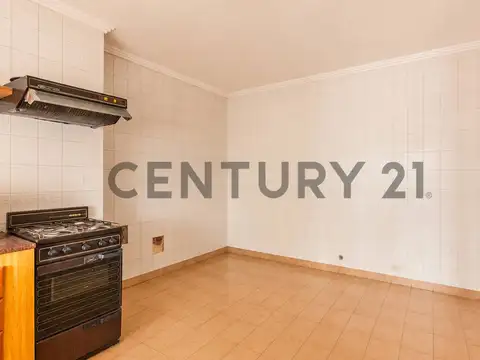 VENTA CASA + GARAGE/ESPACIO INDUSTRIAL-PARQUE AVELLANEDA