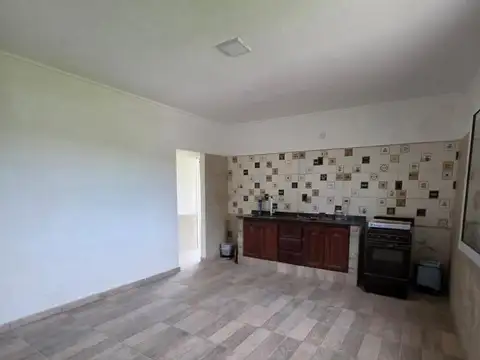 Casa en Alquiler en Funes, $ 800.000