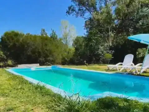 SE VENDE CASA EN LOS ZORZALES 669 BRANDSEN.