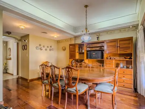 Casa en Venta de 4 dormitorios