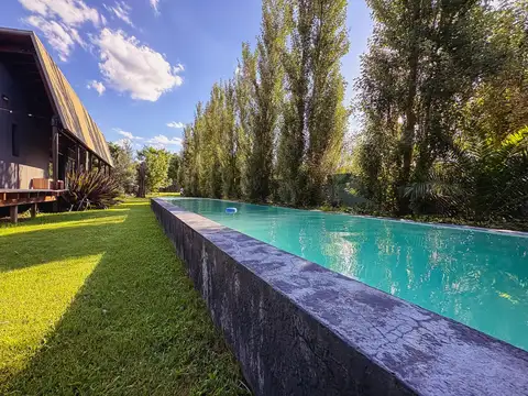 Casa quinta con un dormitorio en Susana - USD 128.000