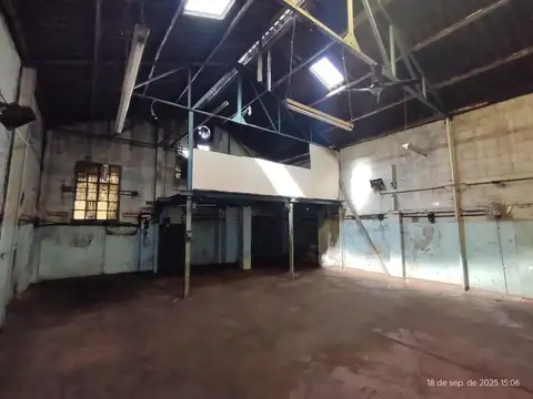 Grandes oficinas Comerciales con deposito operativo en CABA