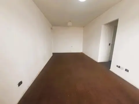 Departamento en Alquiler en Avellaneda, $ 740.000