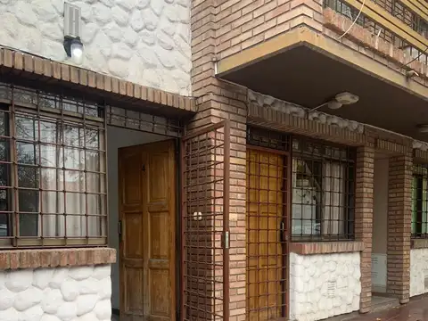 Luzuriaga 600,piso1 dpto1,capital mendoza