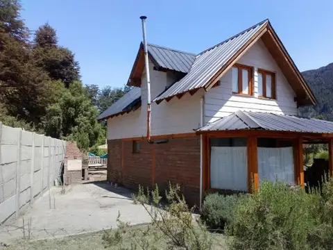CASA EN VENTA. LAGO PUELO