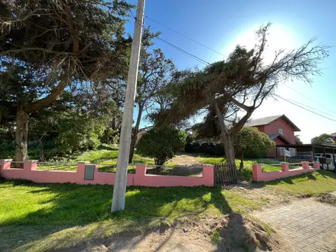 Terreno en Venta 34  mts Fondo