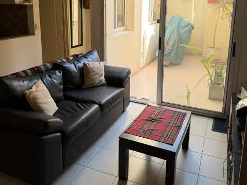 Depto Tipo Casa en Venta de 2 ambientes
