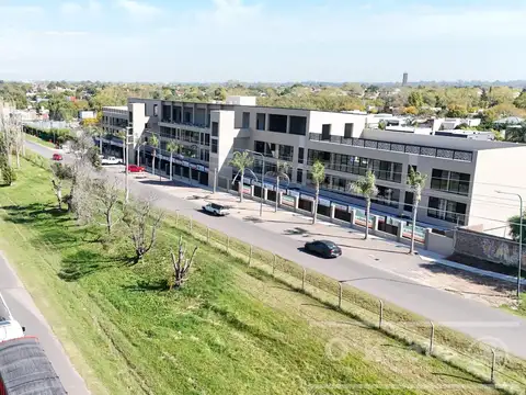 Local comercial a estrenar con cocheras cubiertas en Office Garden - Hudson