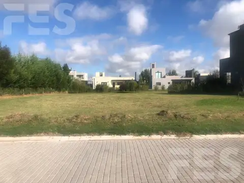 Terreno en Venta en Horizontes al Sur, USD 23.000