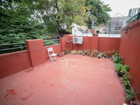 Depto Tipo Casa en Venta 50 años