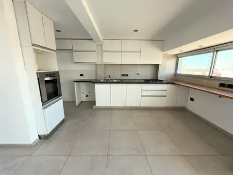 Departamento en Alquiler de 3 ambientes