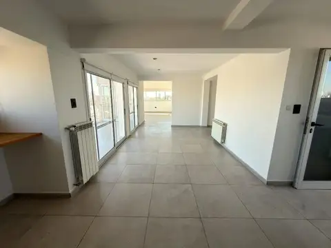Silva 700, Piso 9°