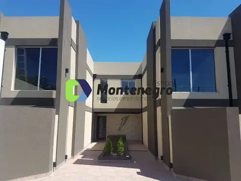 OPORTUNIDAD 2 AMBIENTES CON PATIO COCHERA Y PARRILLA BERA