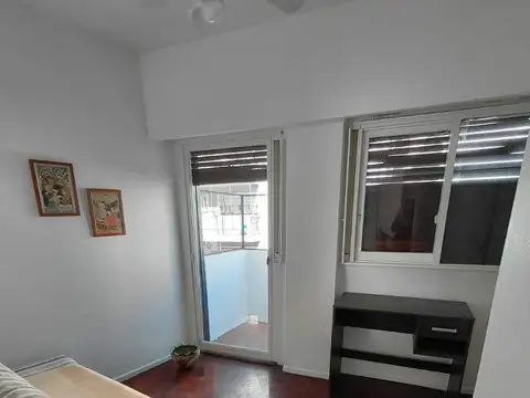 Departamento en Alquiler en Balvanera, $ 830.000