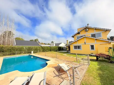 Casa en Venta de 5 dormitorios