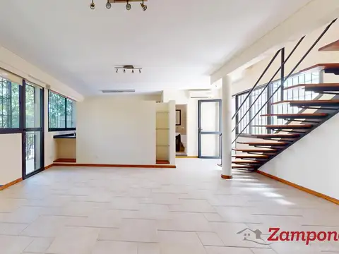 Depto Tipo Casa 4 ambientes con 3 baños