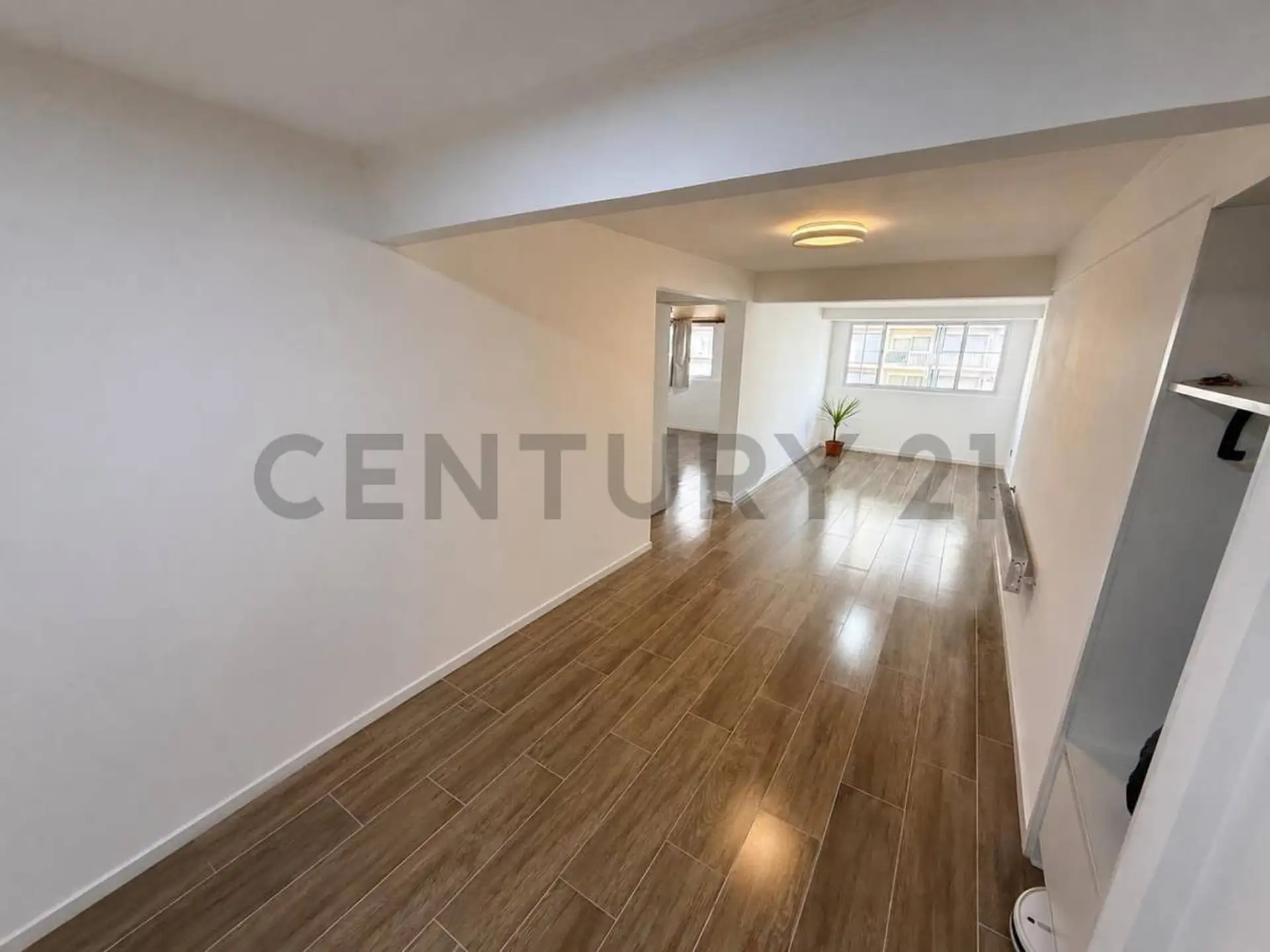 Departamento 3 Ambientes con Dependencia Reciclado a Nuevo – Apto Crédito