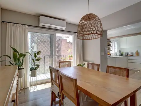 Departamento 4 ambientes con 2 baños