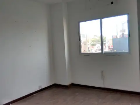 GALPONES EN VENTA  * ZONA  NETAMENTE INDUSTRIAL *