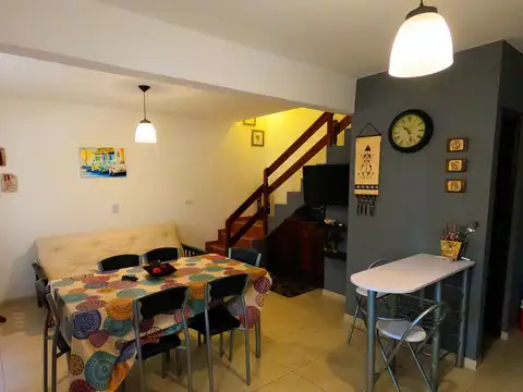 Depto Tipo Casa en Venta al Este