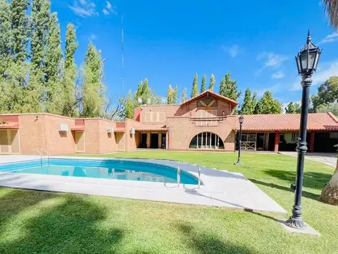 Casa en Venta en Chacras de Coria, Luján de Cuyo