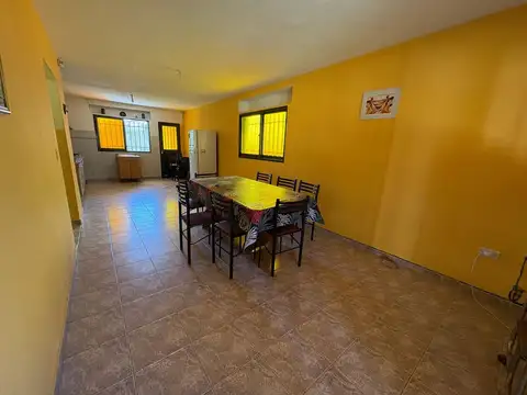 VENTA CASA Y 2 DTOS COSTANERA SOL Y RIO CARLOS PAZ