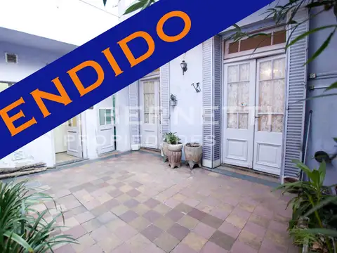 Tipo Casa 3 Ambientes con Patio y Terraza - Muy bueno -