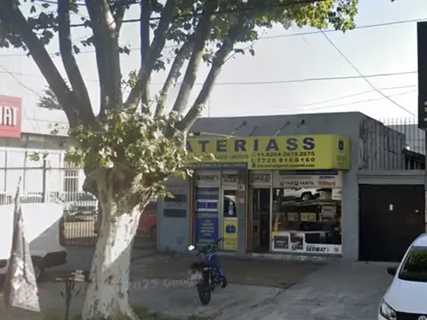 AV. BARTOLOMÉ MITRE 3800