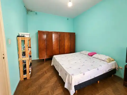Depto Tipo Casa 5 ambientes con 2 baños