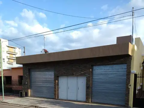 Lavalle e/ Constitución y Caseros