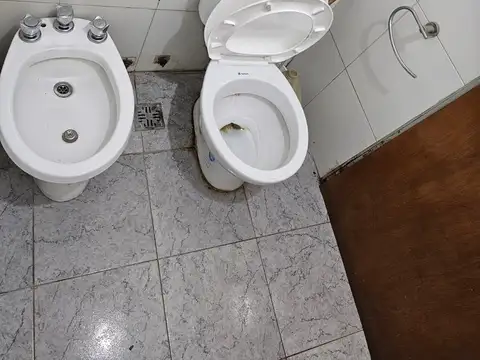 El Jilguero Y Santiago del Estero 4100, Piso 1