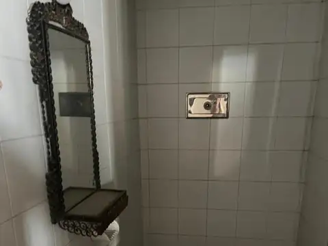 Casa en Venta con 5 cocheras